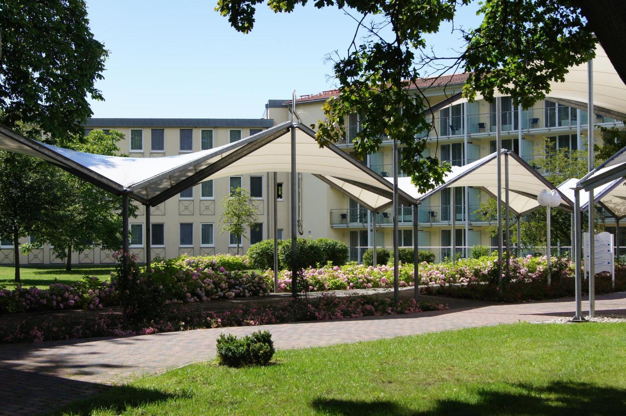 波尔曼舒比兹酒店 Päwesin 外观 照片